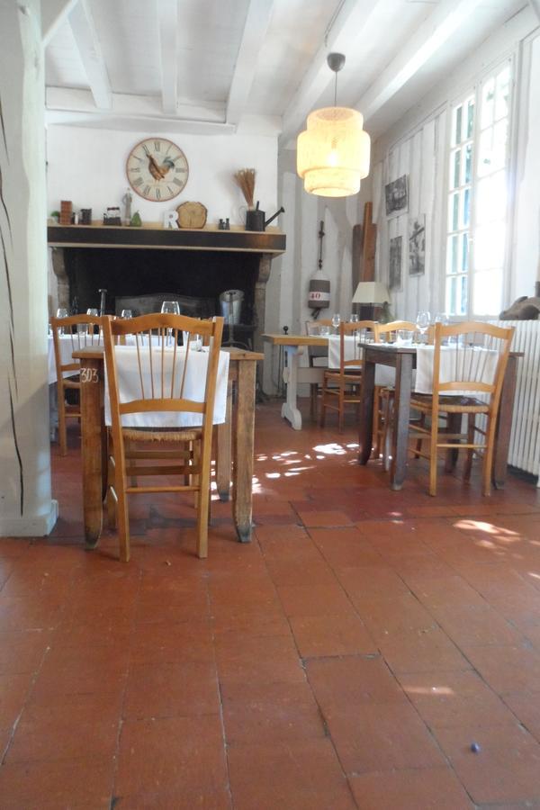Lesperon  Hotel Et Restaurant Traditionnel L' Escalandes מראה חיצוני תמונה